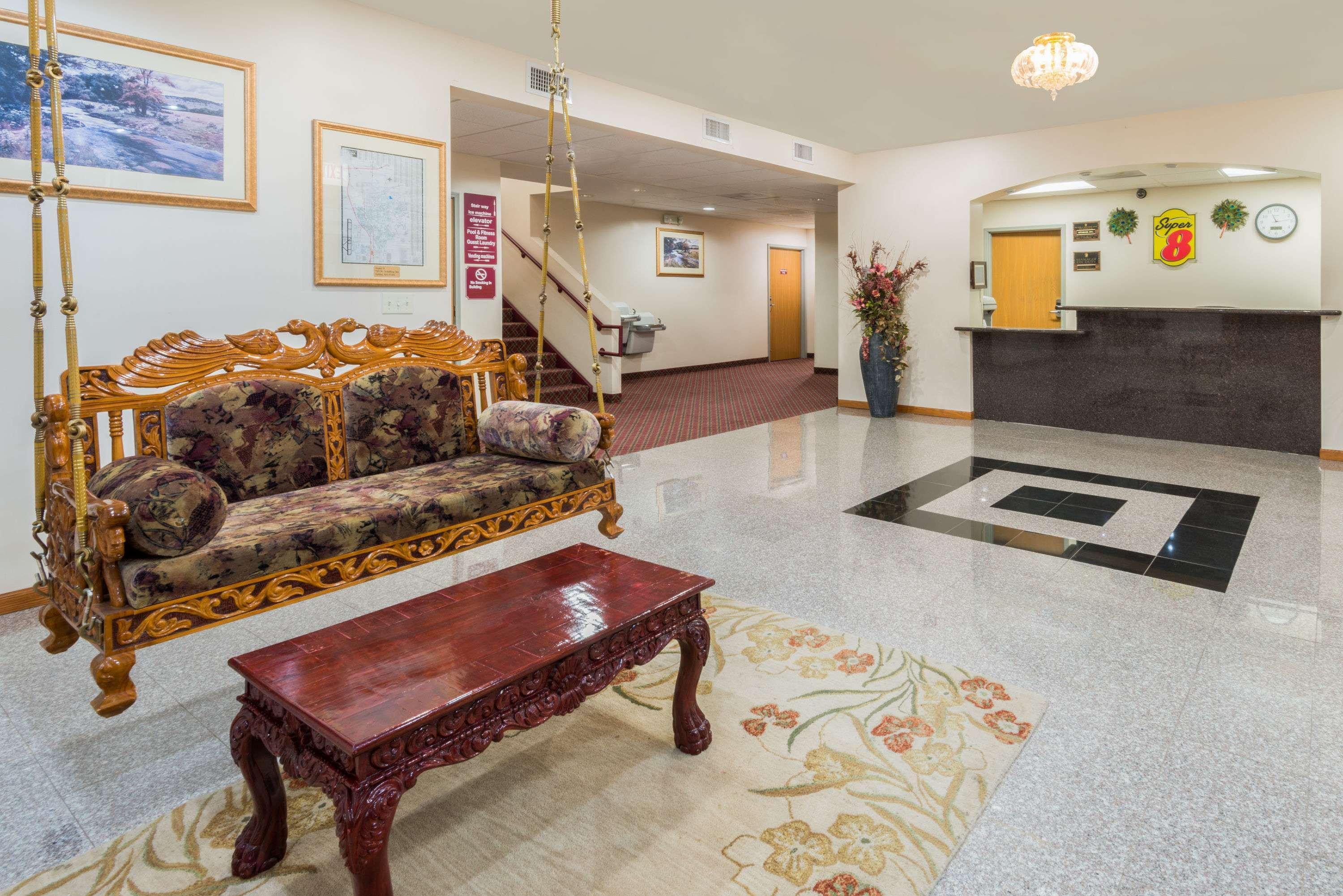Hotel Super 8 By Wyndham Salina Exteriér fotografie