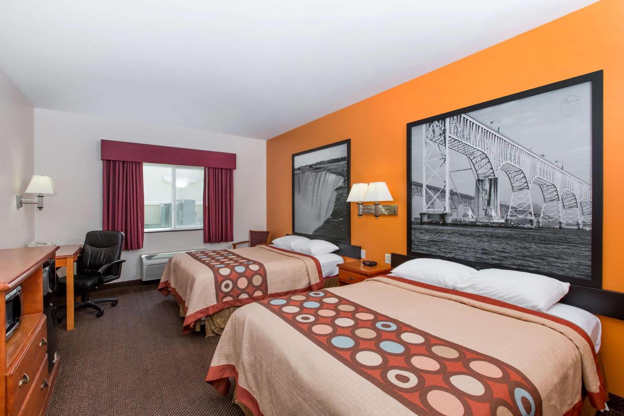 Hotel Super 8 By Wyndham Salina Exteriér fotografie